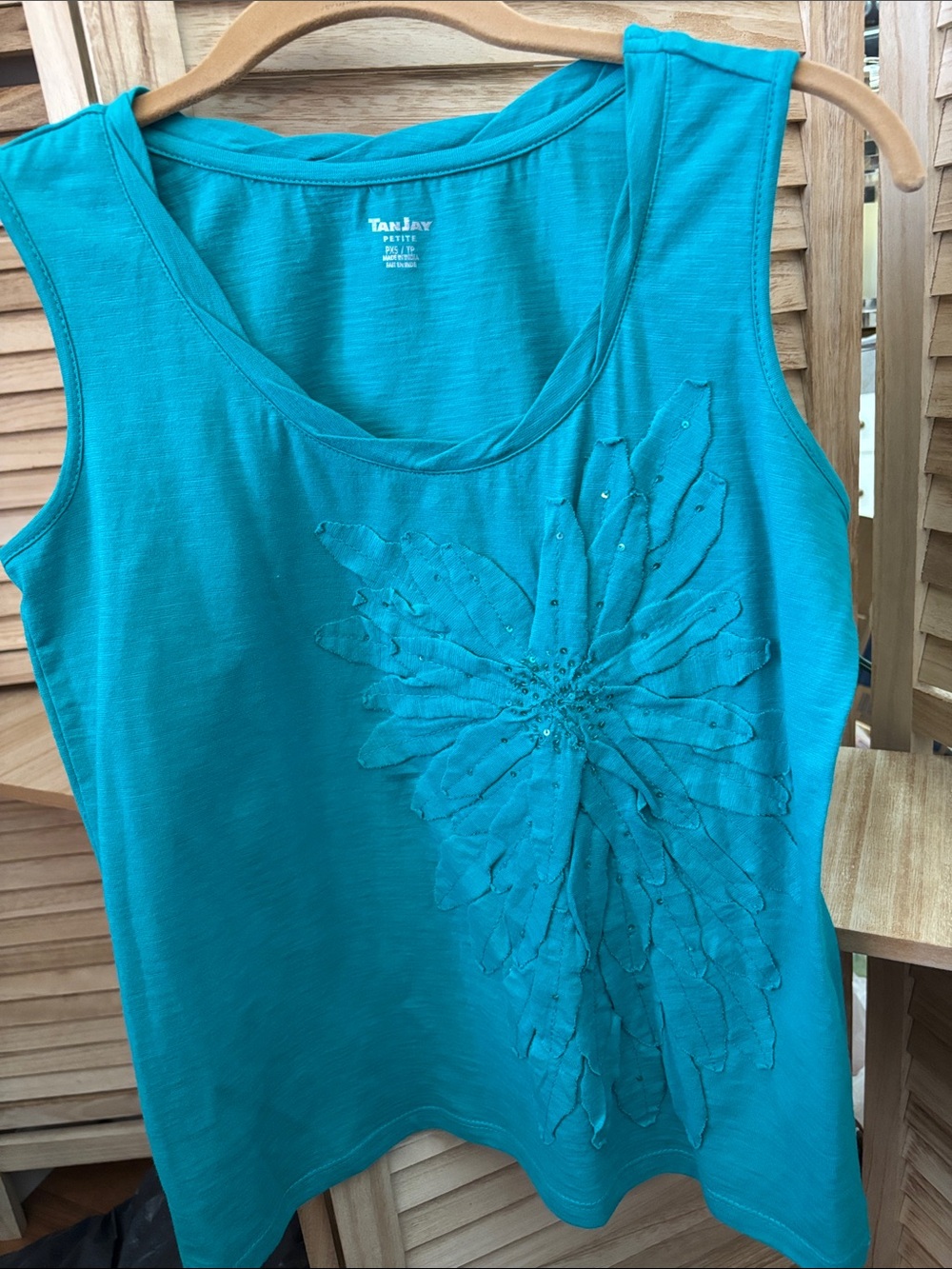 TanJay Teal Green Floral Applique Scoop Tank petite Extra Small